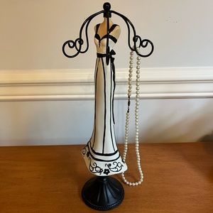 Jewelry holder